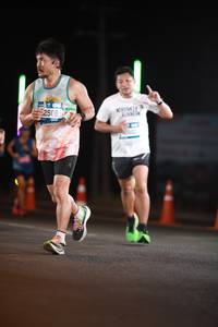 BIB: 2508, 184
                            <button type="button" onclick="openModal(21310039)" class="btn btn-primary btn-sm float-right btn-popup" data-toggle="modal" data-target=".modal-high-quality">
                        <i class="fas fa-shopping-cart"></i> Add to Cart
                    </button>
                                            <button type="button" onclick="isThisMe(21310039, true)" class="btn btn-success btn-sm float-right btn-popup btn-isme hidden" data-toggle="tooltip" data-placement="bottom" title="นี่คือรูปของคุณใช่ไหม คลิกที่นี่เพื่อเอาเข้าอัลบั้ม">
                        <i class="fas fa-plus"></i> Add to album
                    </button>
                    <button type="button" onclick="isThisMe(21310039, false)" class="btn btn-warning btn-sm float-right btn-popup btn-isnotme hidden">
                        <i class="fas fa-ban"></i> Remove from album
                    </button>